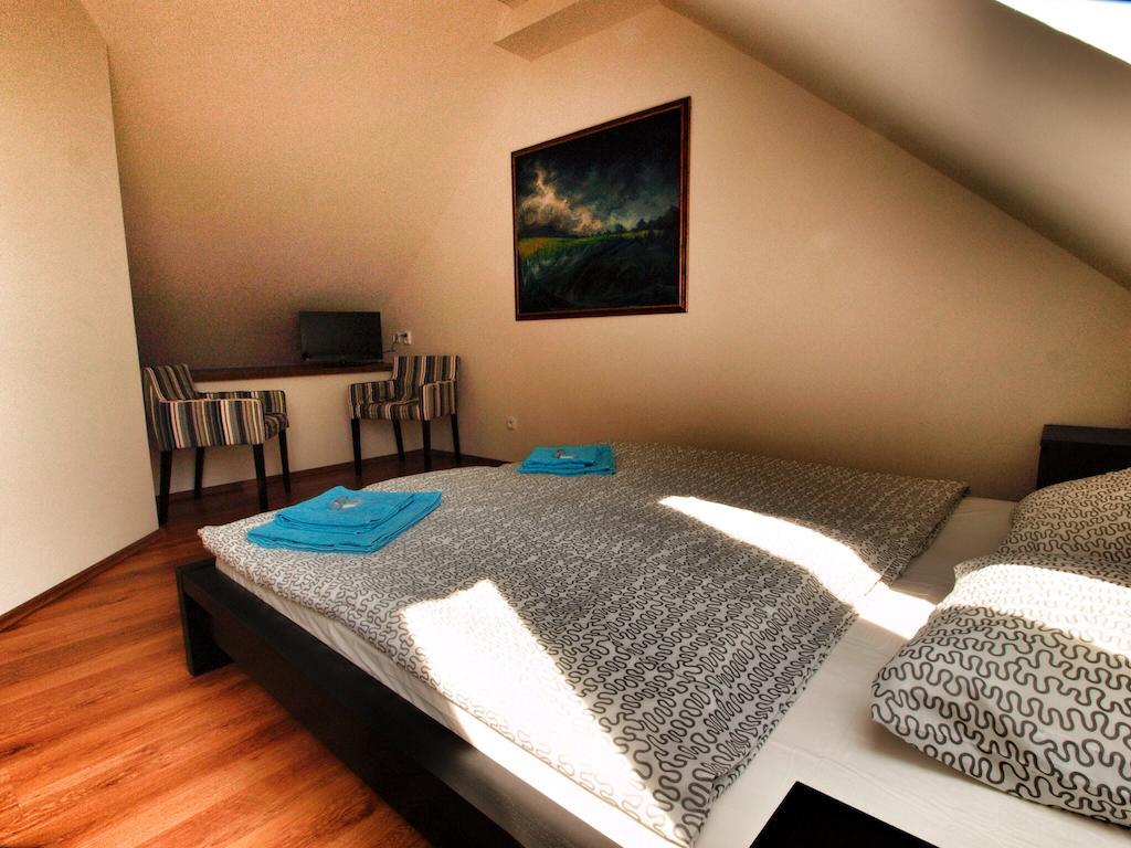 Hotel Pod Koksinem Spalene Porici Номер фото